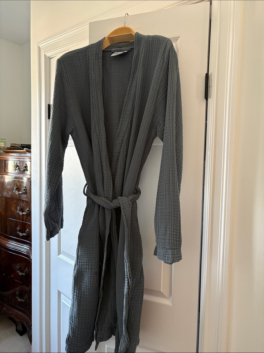 Parachute Gray Waffle Robe